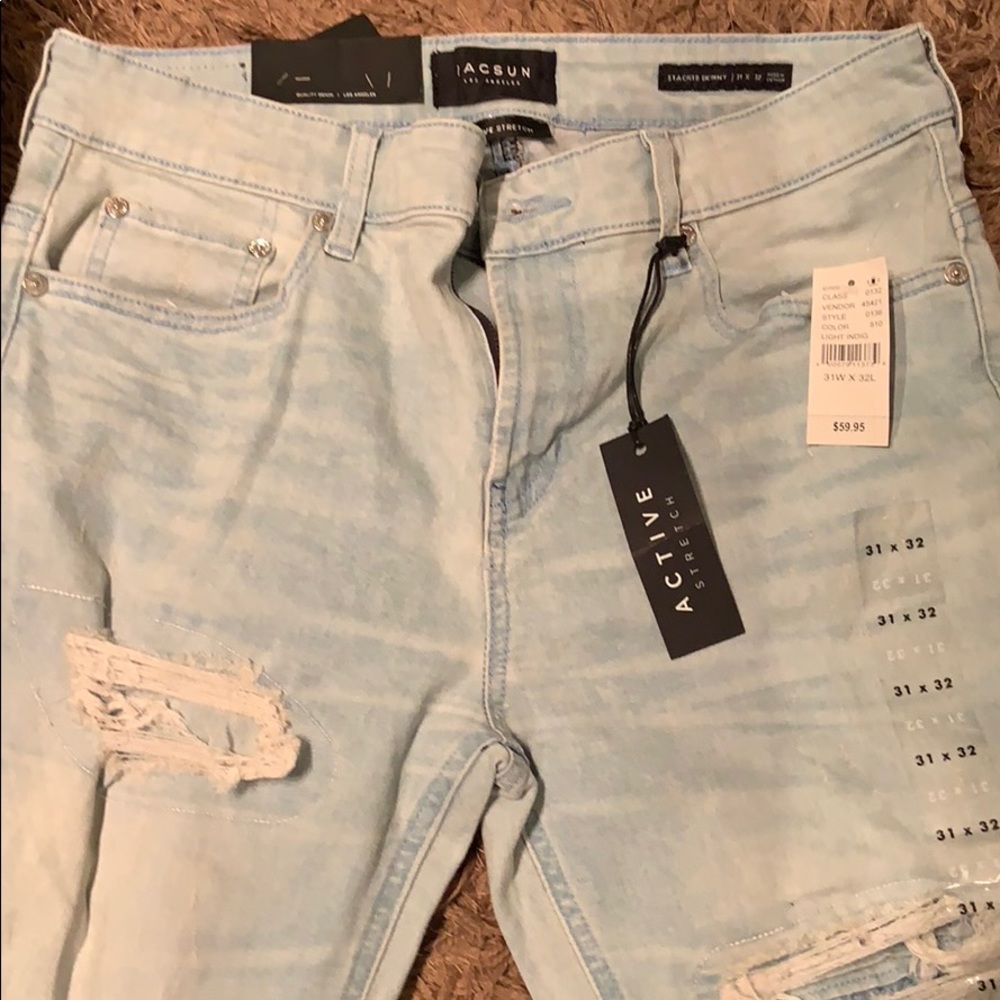 Jeans